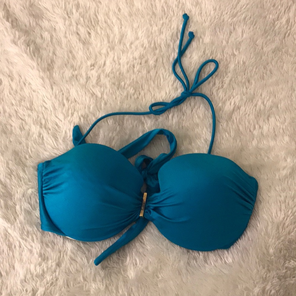 Victoria’s Secret Bikini Top